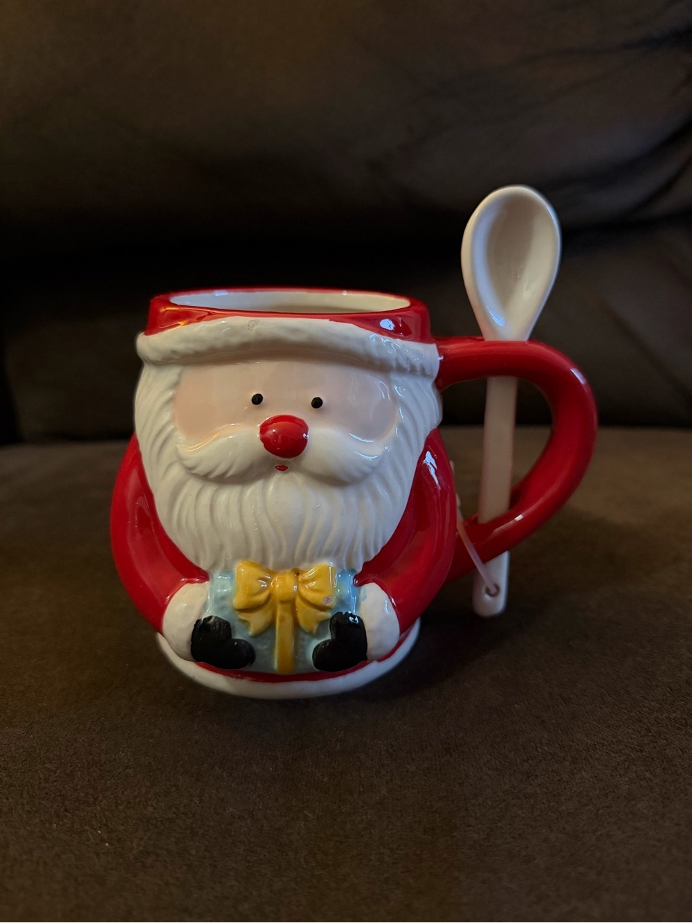 Arlington Designs Santa Christmas Mug with Attached Ceramic Spoon